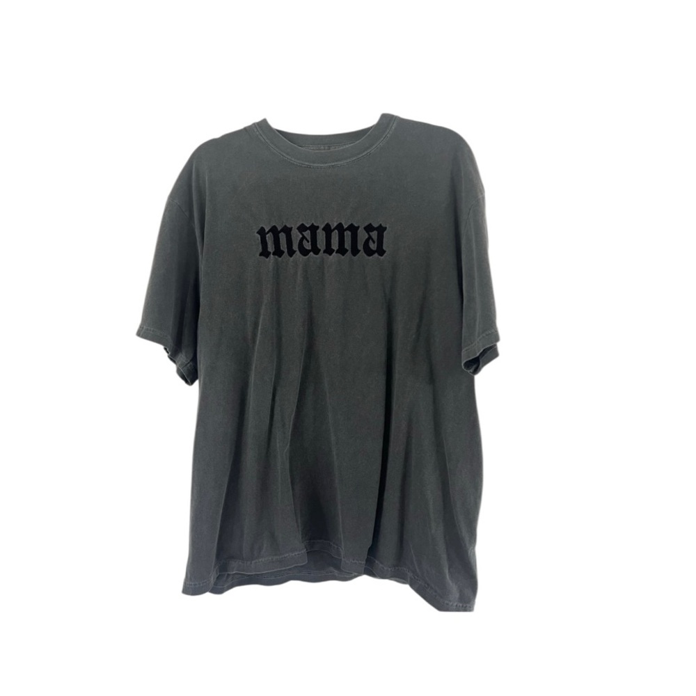 Gray 'Mama' Graphic T-Shirt